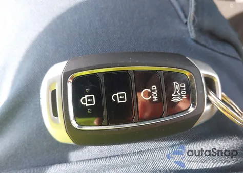 2025 Hyundai Venue Sel z USA, uszkodzony, nr VIN KMHRC8A32SU362179